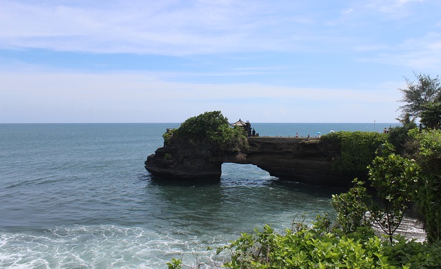 uluwatu temple bali